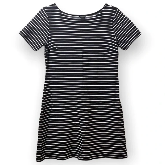horizontal striped bodycon dress Rowin Long Sleeve Cut Out Mini Dress Black main image 1
